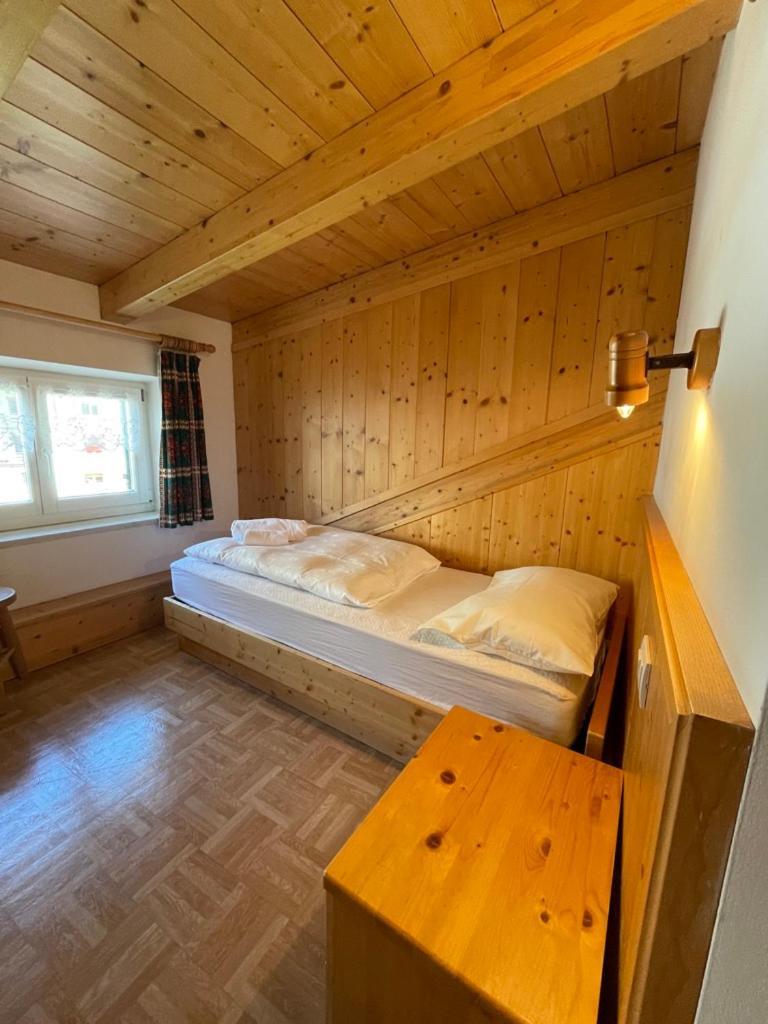 Casa Cesarina By Ama Val Di Fassa Daire Canazei Dış mekan fotoğraf
